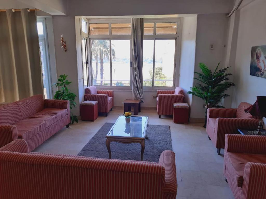 East Luxor Apartments With Nile Views Jazirat al Awwamiyah Dış mekan fotoğraf